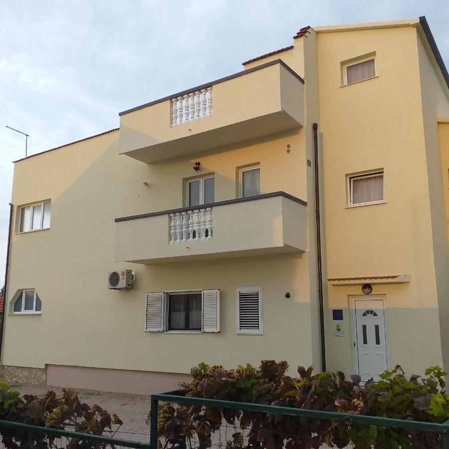 Apartments Mira Jadrtovac Экстерьер фото
