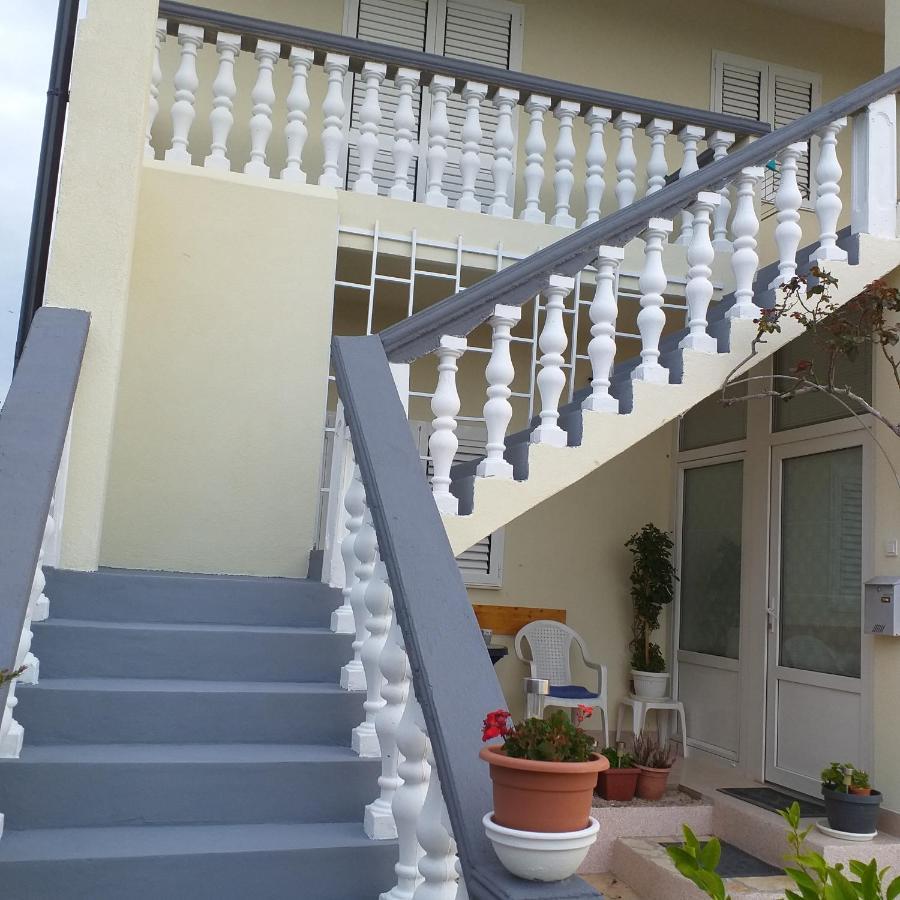 Apartments Mira Jadrtovac Экстерьер фото