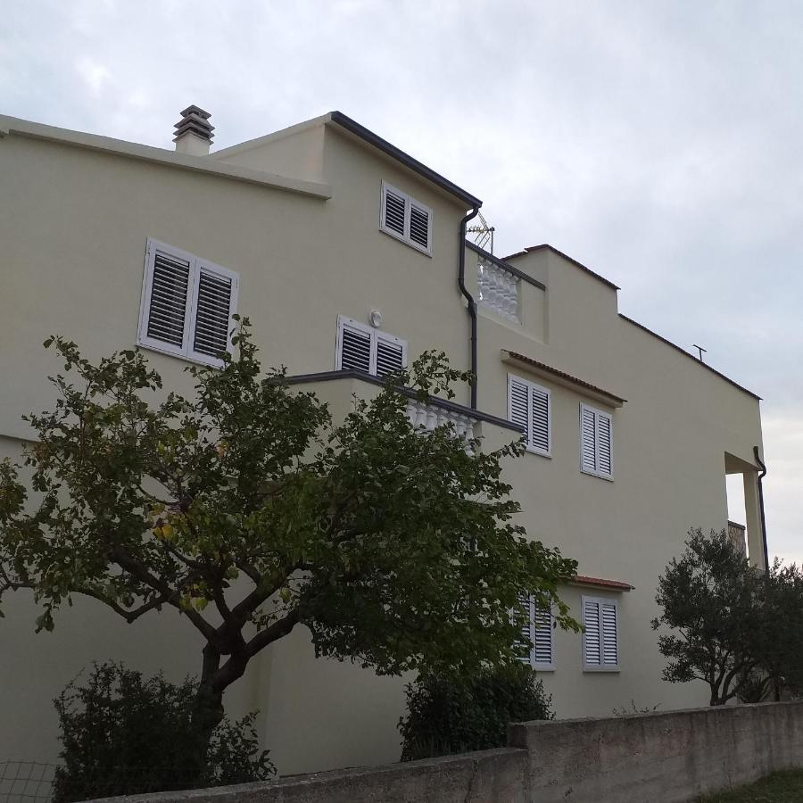 Apartments Mira Jadrtovac Экстерьер фото