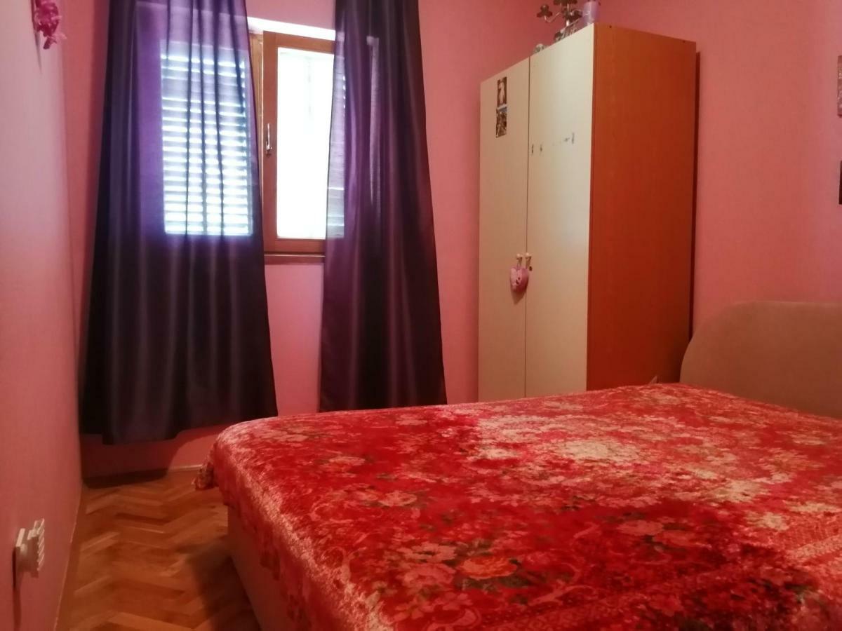 Apartments Mira Jadrtovac Экстерьер фото
